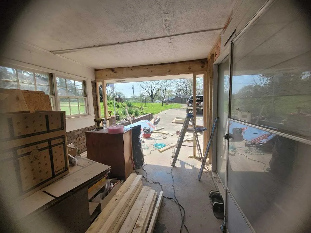 Air movers and dehumidifier for Water Mitigation Services in Brooklyn Center