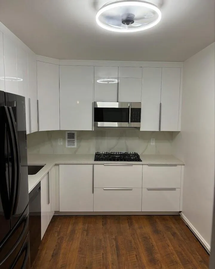 Renovated kitchen with quartz countertops in Brooklyn Center
